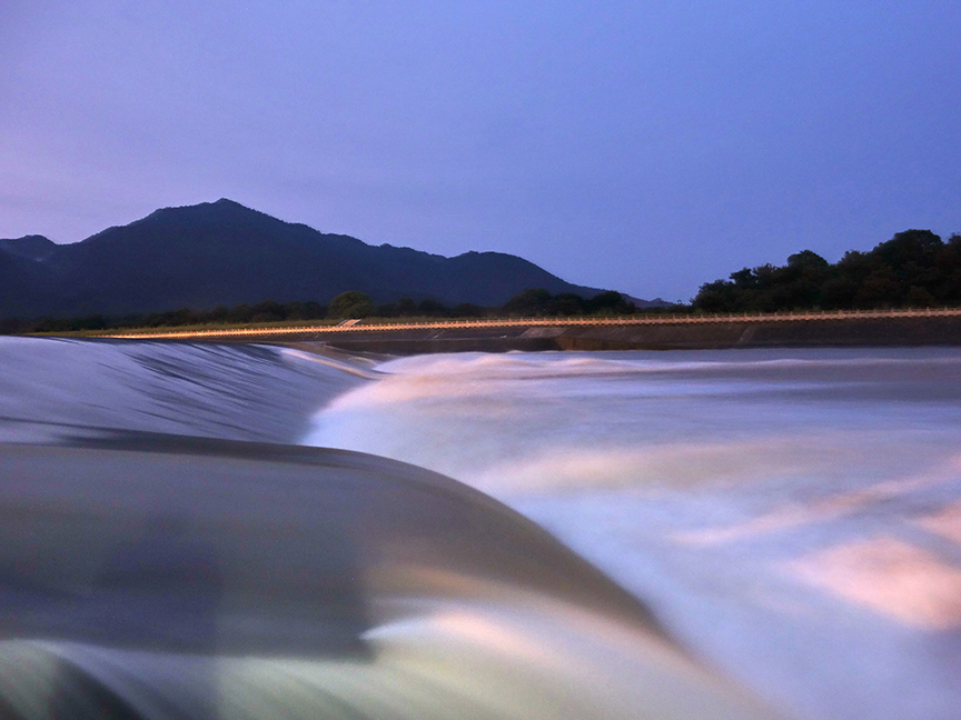 麦德姆台风过后的潦河 - 白云深处 靖安人家