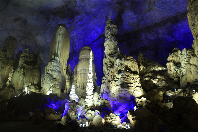 织金洞又名打鸡洞