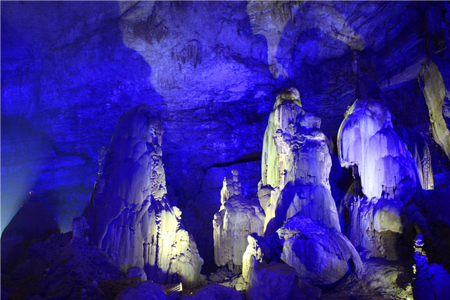 织金洞又名打鸡洞