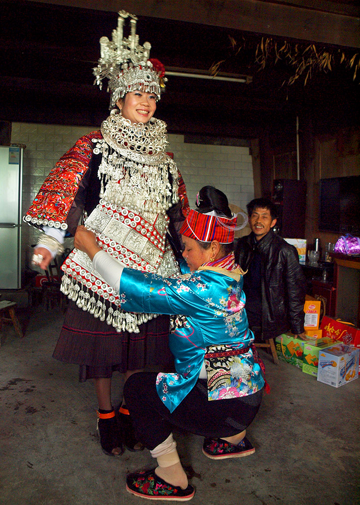 <em>苗家</em>盛装<em>姊妹</em>节-2014年张张丽双周赛第2期《