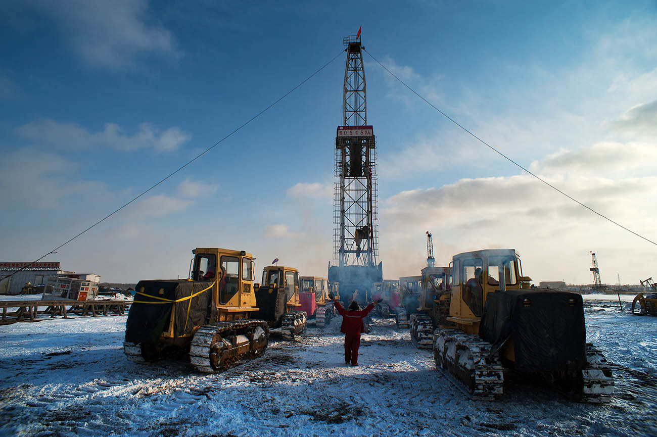 钻机整体搬家-《大众摄影》大庆俱乐部