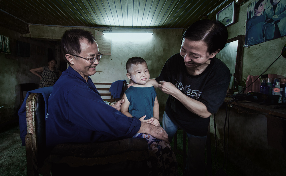 理发馆的笑声-清丽江南 浙江德清全国摄影艺