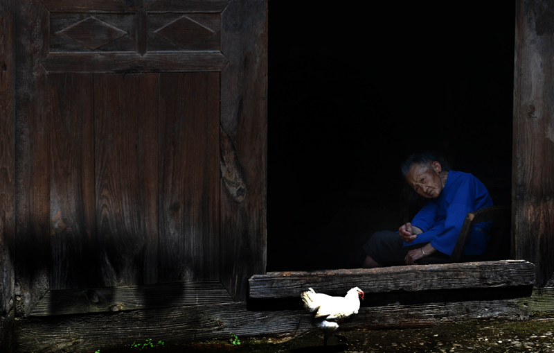 贵州农村留守老人-《大众摄影》贵州俱乐部