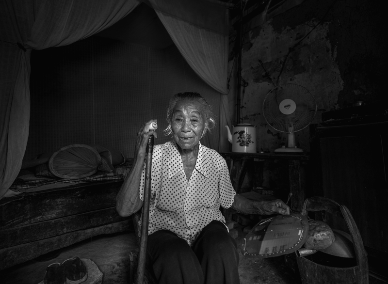 百岁婆婆的幸福生活-《大众摄影》湖北俱乐部