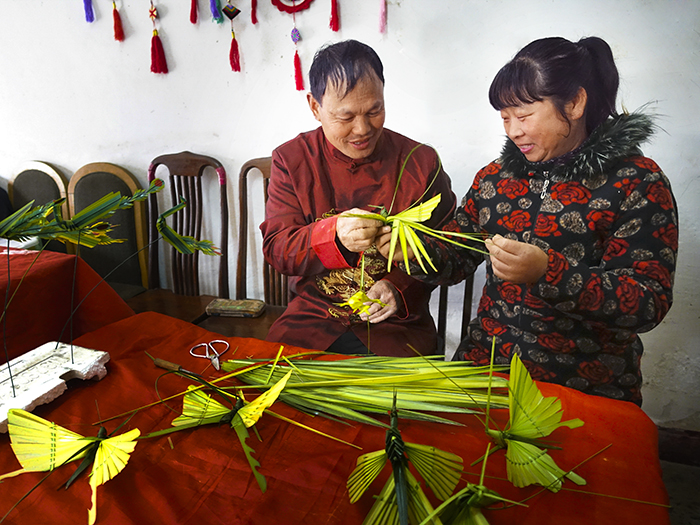 .标题《锲而不舍》