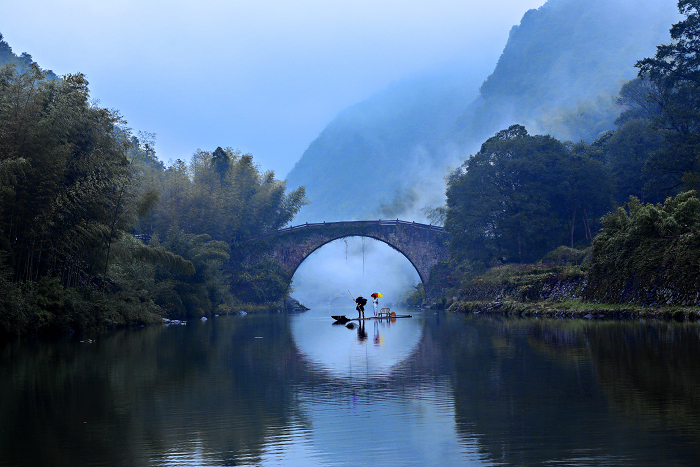 烟雨迷蒙永安桥