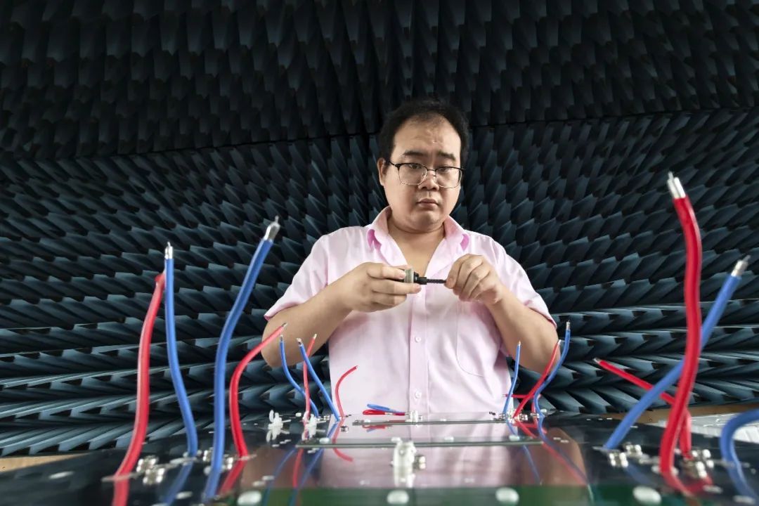 d6dac9dd41371a1304e960ff297bfd35.jpg