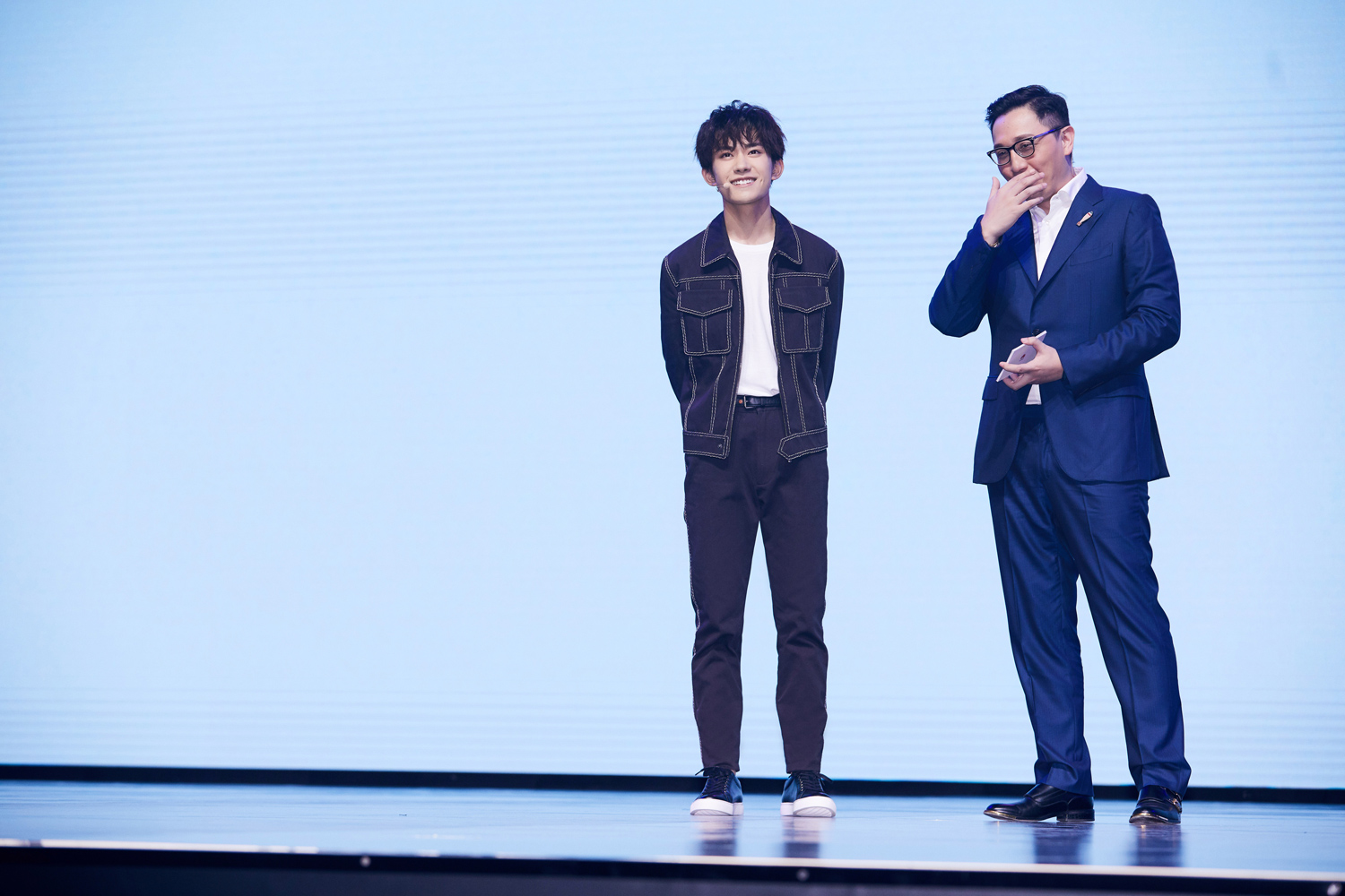 易烊千玺助力 专访华为nova 3背后的故事