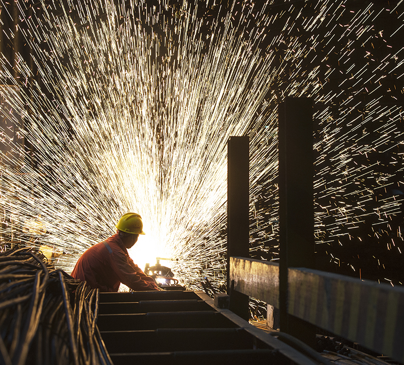 让秀美丹霞插上腾飞的翅膀