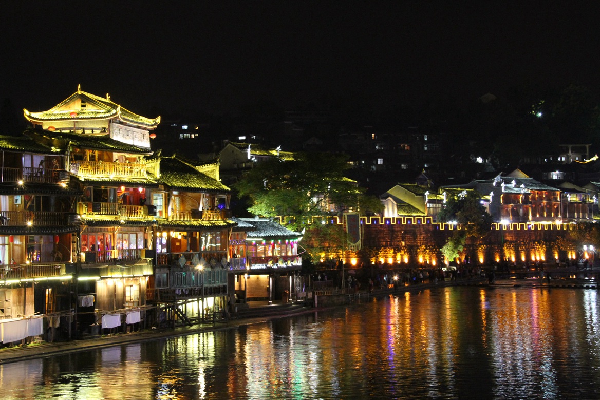 凤凰古城(夜景)