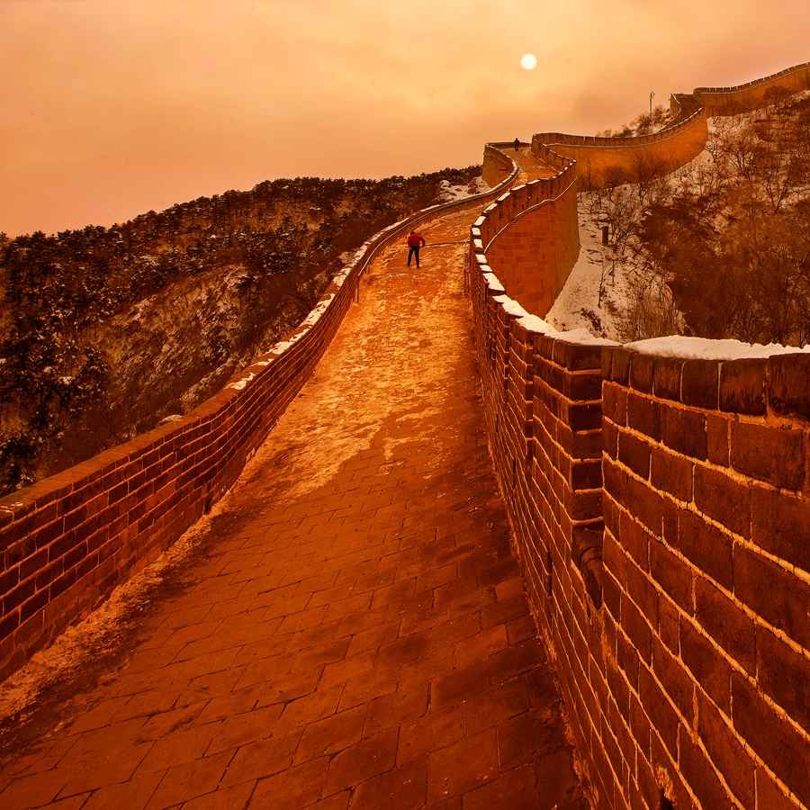 夕阳下的长城