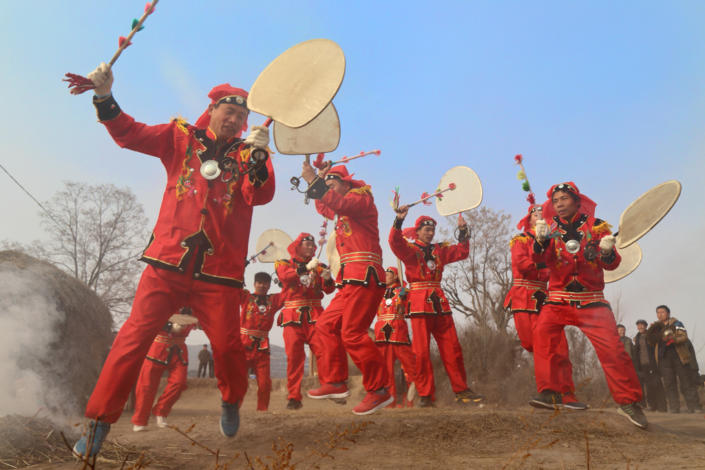 武山旋鼓舞(组图)