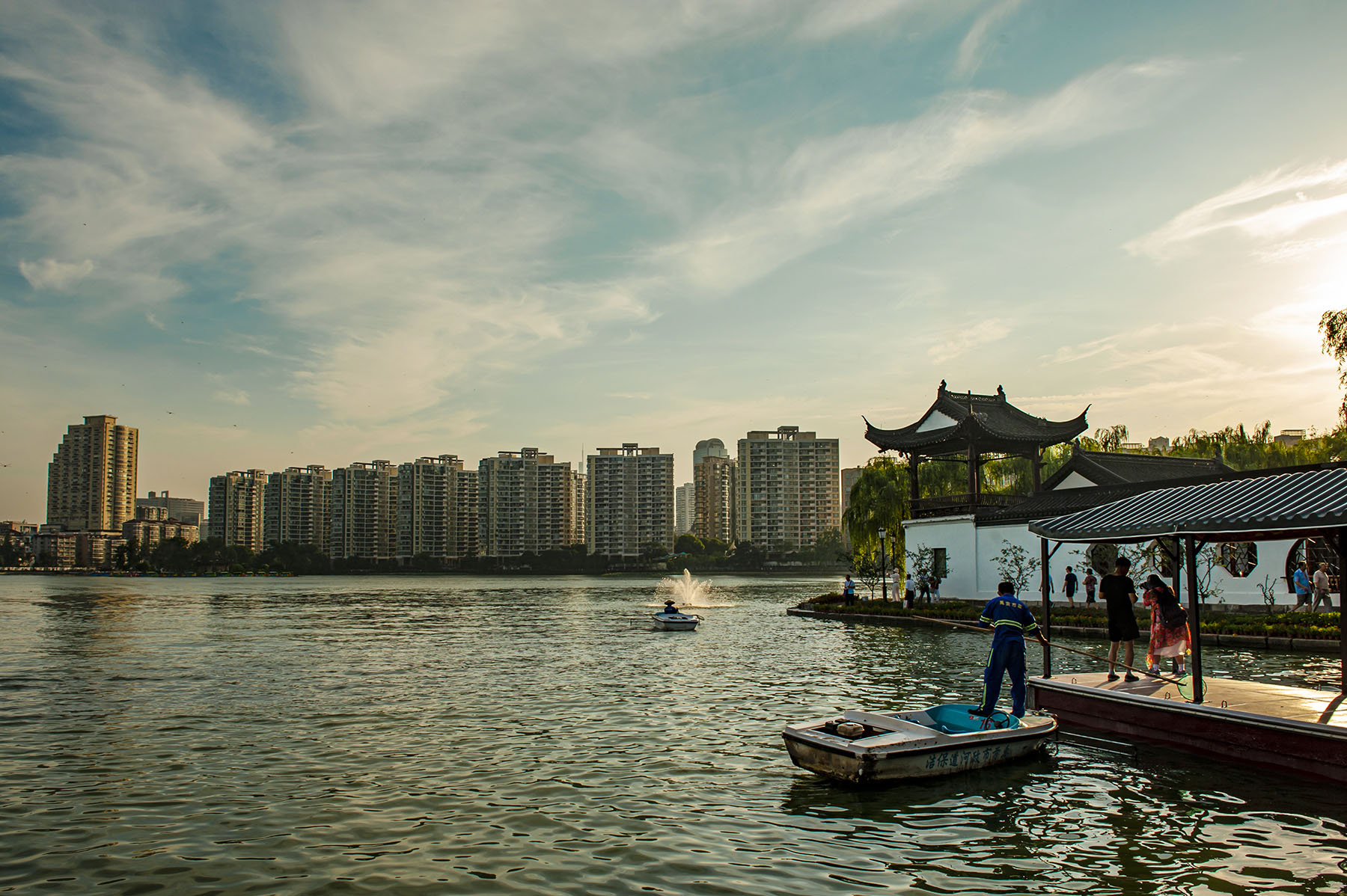 莫愁湖 - 缩小 - 大众摄影网