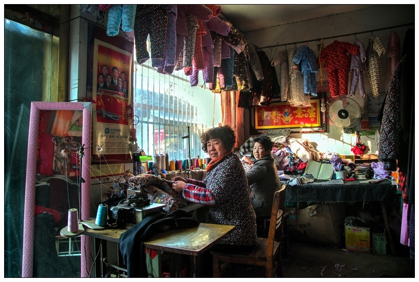 红梅裁缝店,可是老街的招牌