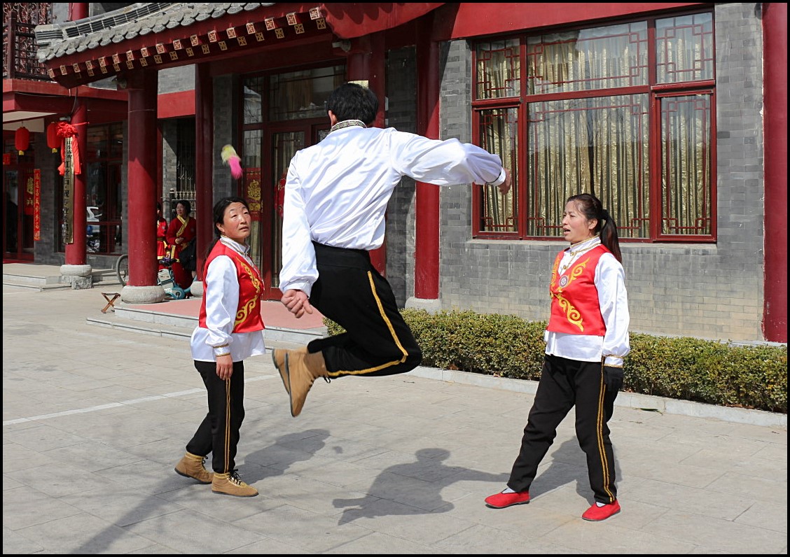 非物质文化遗产——踢花毽(组照)