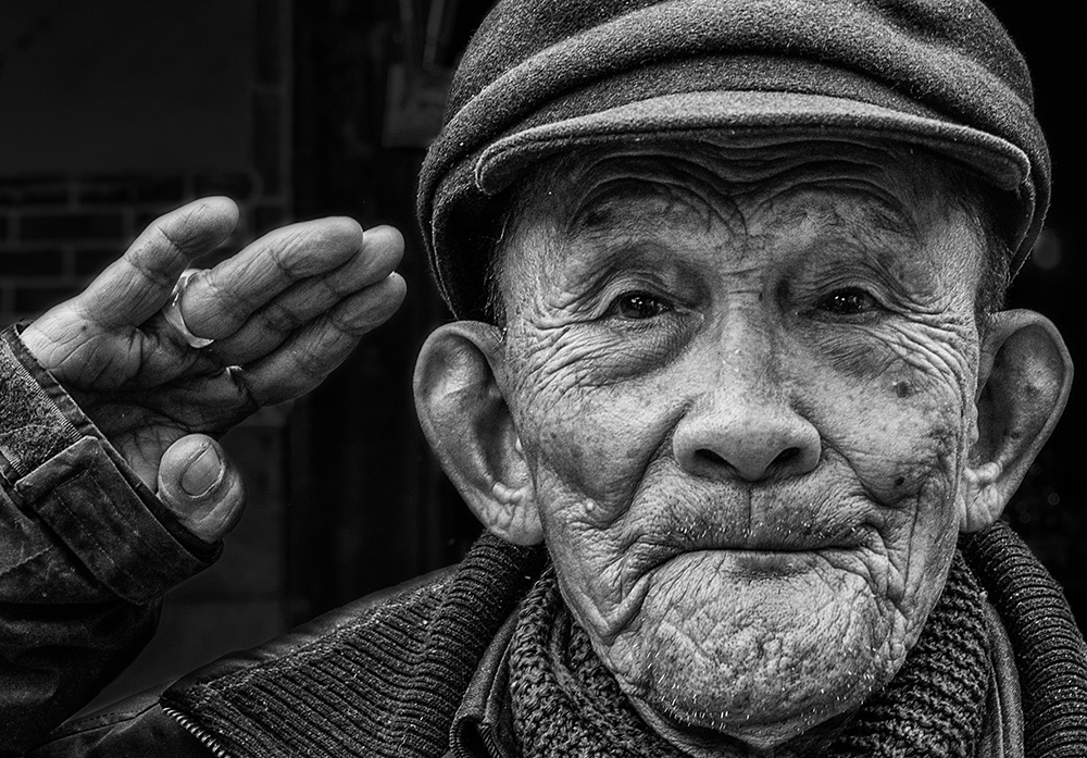 《老兵》-《大众摄影》俱乐部团体会员——福建论坛俱乐部(2星)-大众