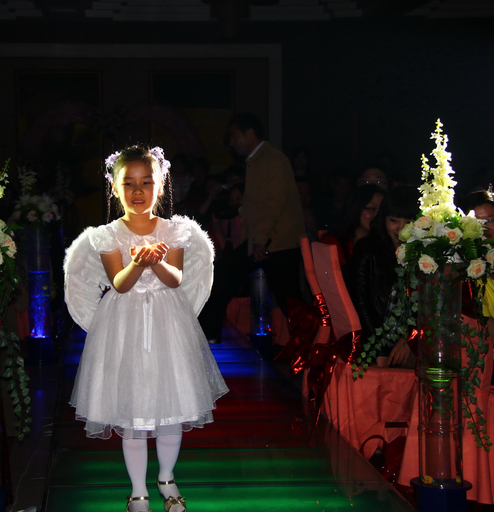 婚礼上的小天使