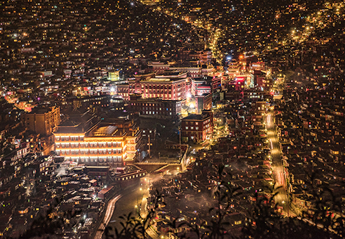 色达喇荣寺五明佛学院夜景