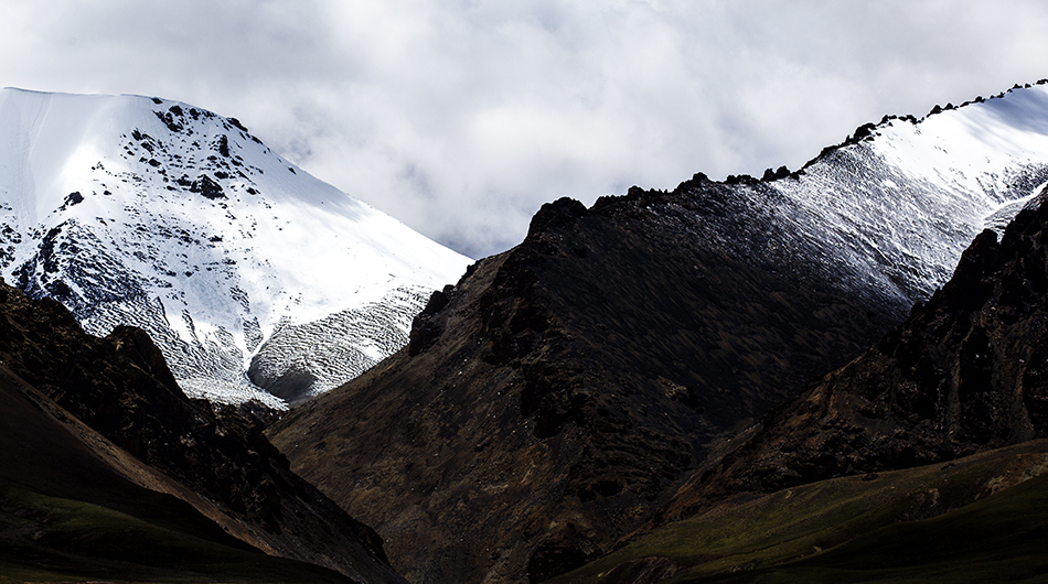 冷布岗日峰-冰峰肌肤-《大众摄影》俱乐部团体会员——重庆论坛俱乐部