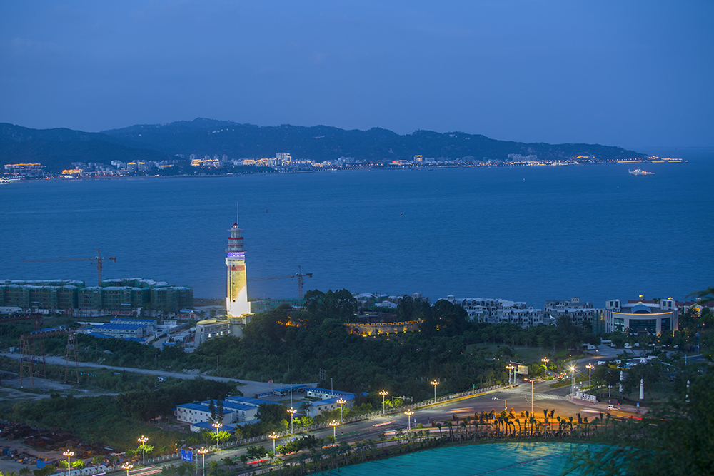 《灯塔夜色》-"魅力厦门湾 多彩漳州港"全国摄影大展投稿区-大众摄影