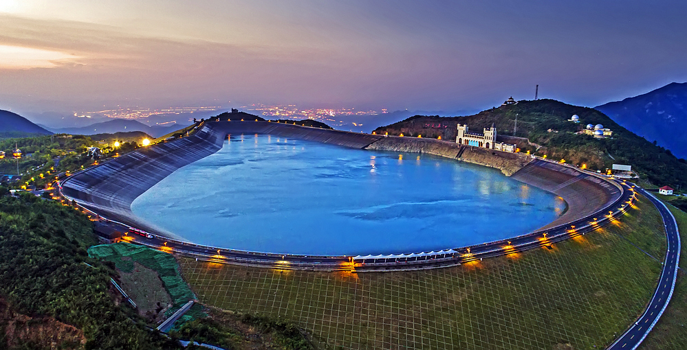 高山顶上的蓝宝石--天荒坪抽水蓄能电站