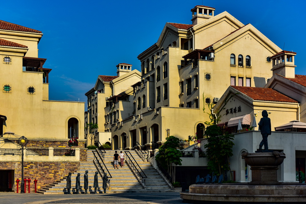 开发区的欧洲小镇--美伦山庄