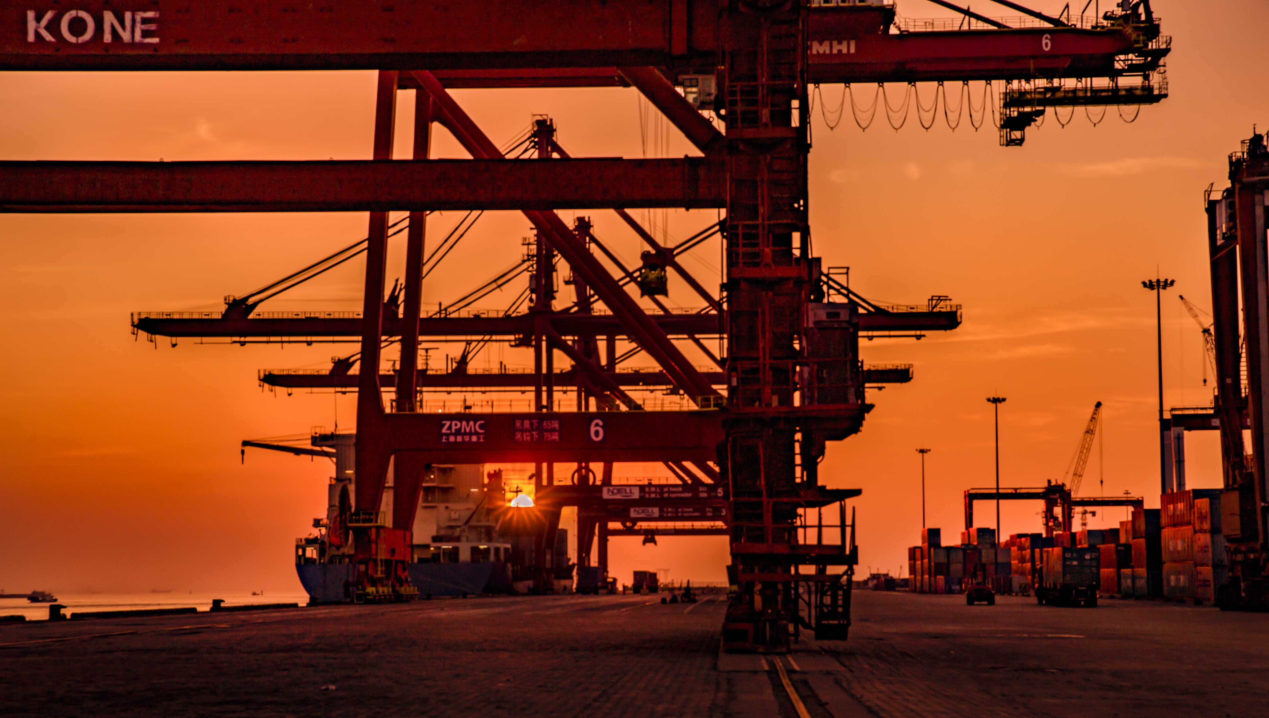 整装待发-"魅力厦门湾 多彩漳州港"全国摄影大展投稿区-大众摄影网