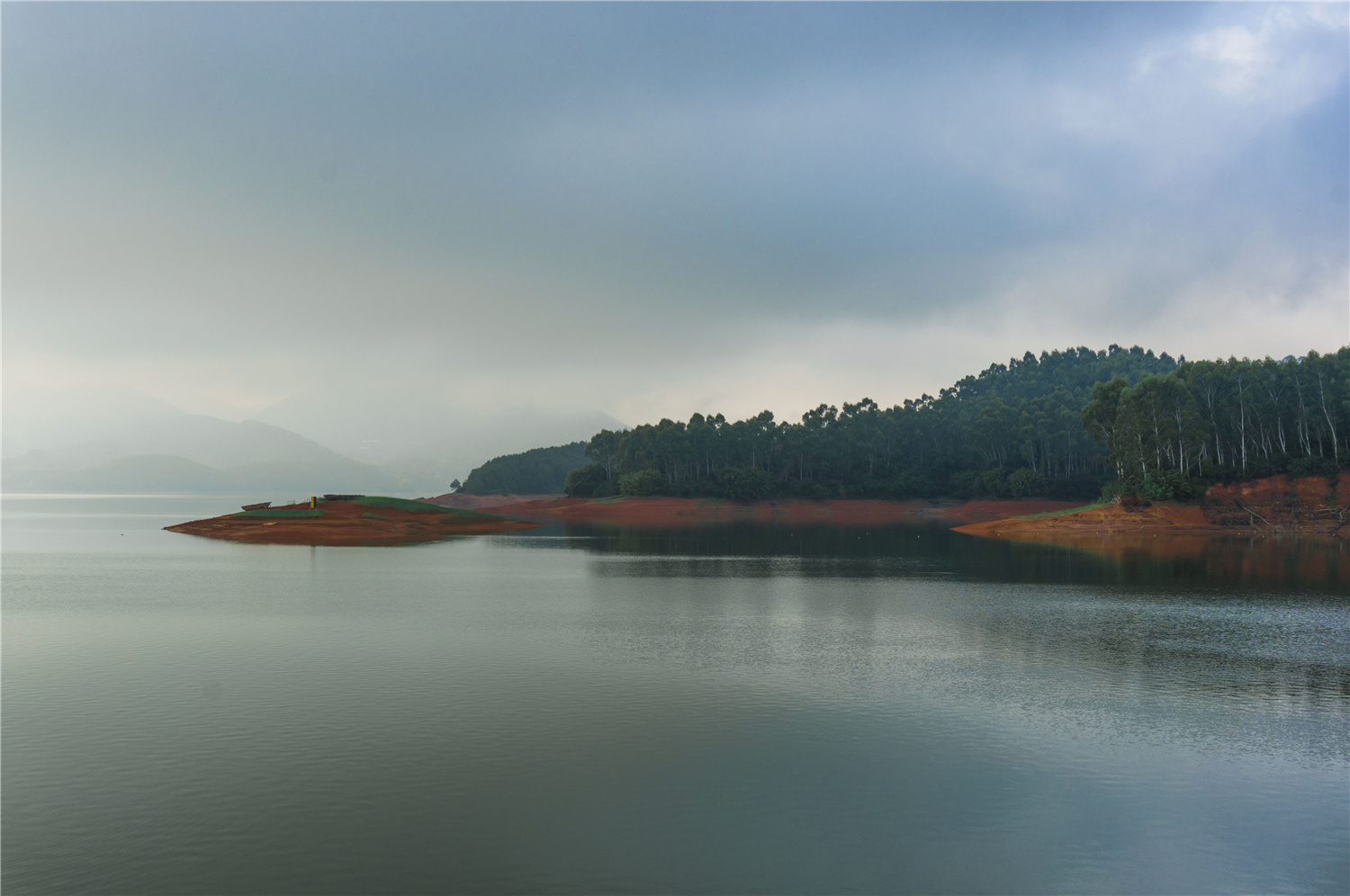 摄于福建省宁德市古田县翠屏湖