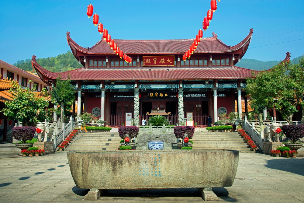 《千年古刹极乐寺(组图)》