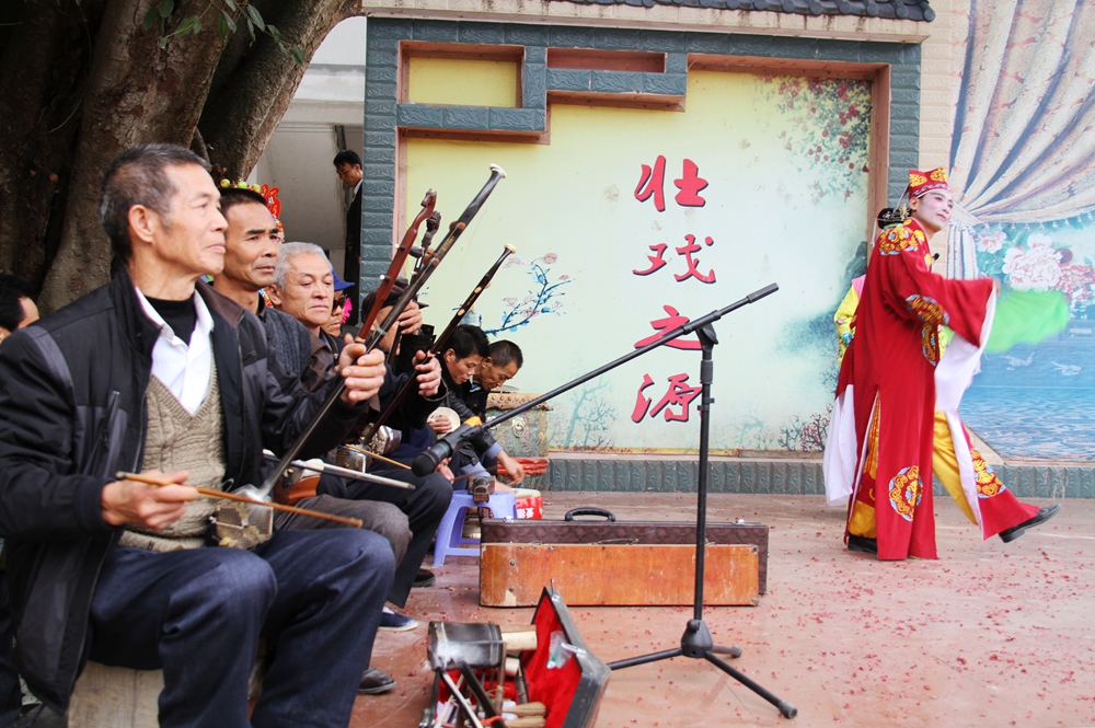 乡村梨园 组照8-5 乡村剧团乐队