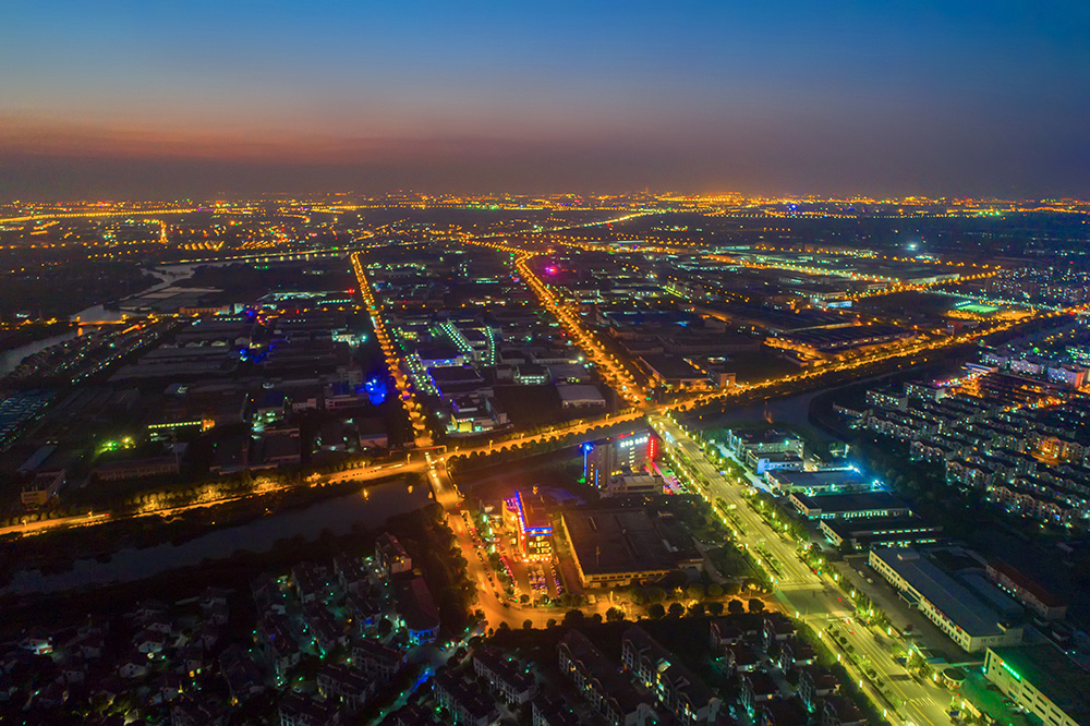 作品标题:黄埭夜景-"千年古镇 高新黄埭 砥砺奋进再创辉煌"相城高新区