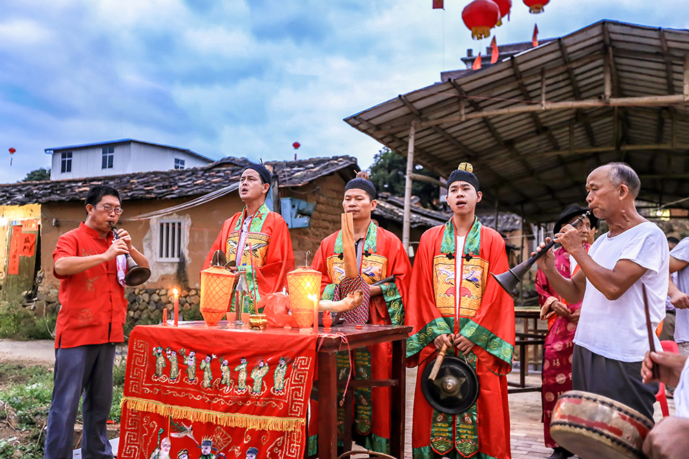 《谢神庆典》组图