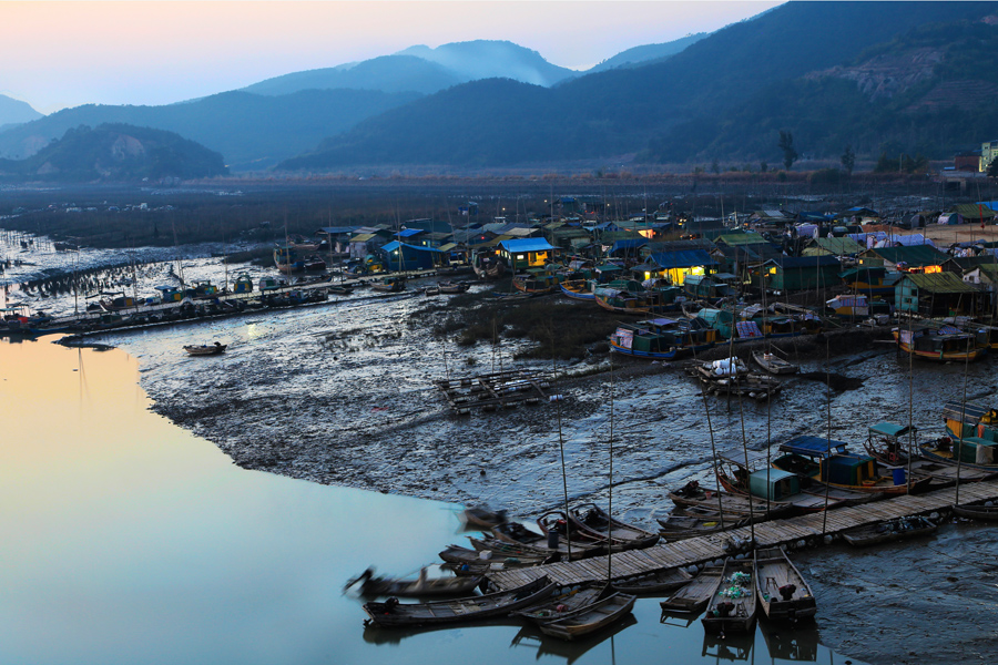 组照:《海上人家》