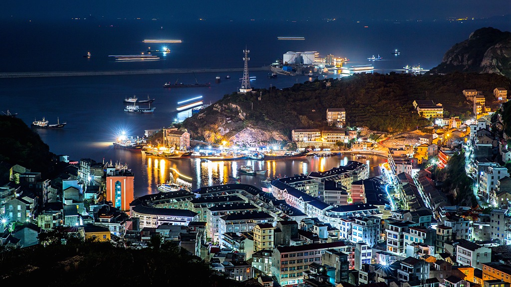 渔港不夜天-"摄影小镇——石塘"暨"千年曙光·行摄石塘"全国摄影大展