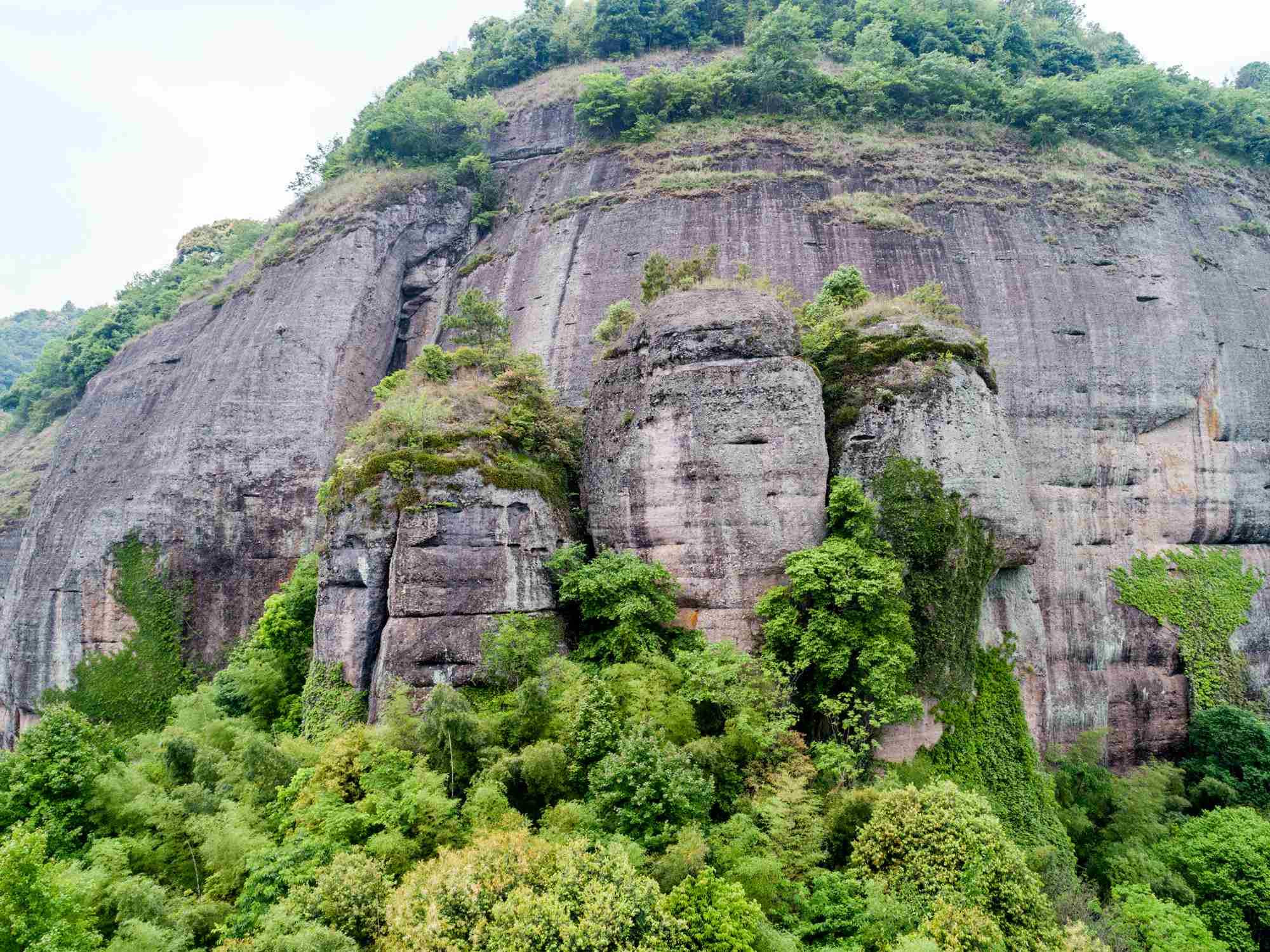 牛鼻洞  象鼻岩