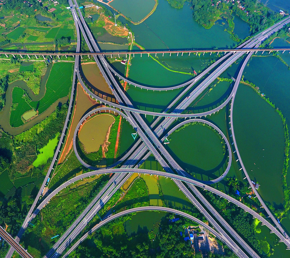 四通八达 (组照3幅)