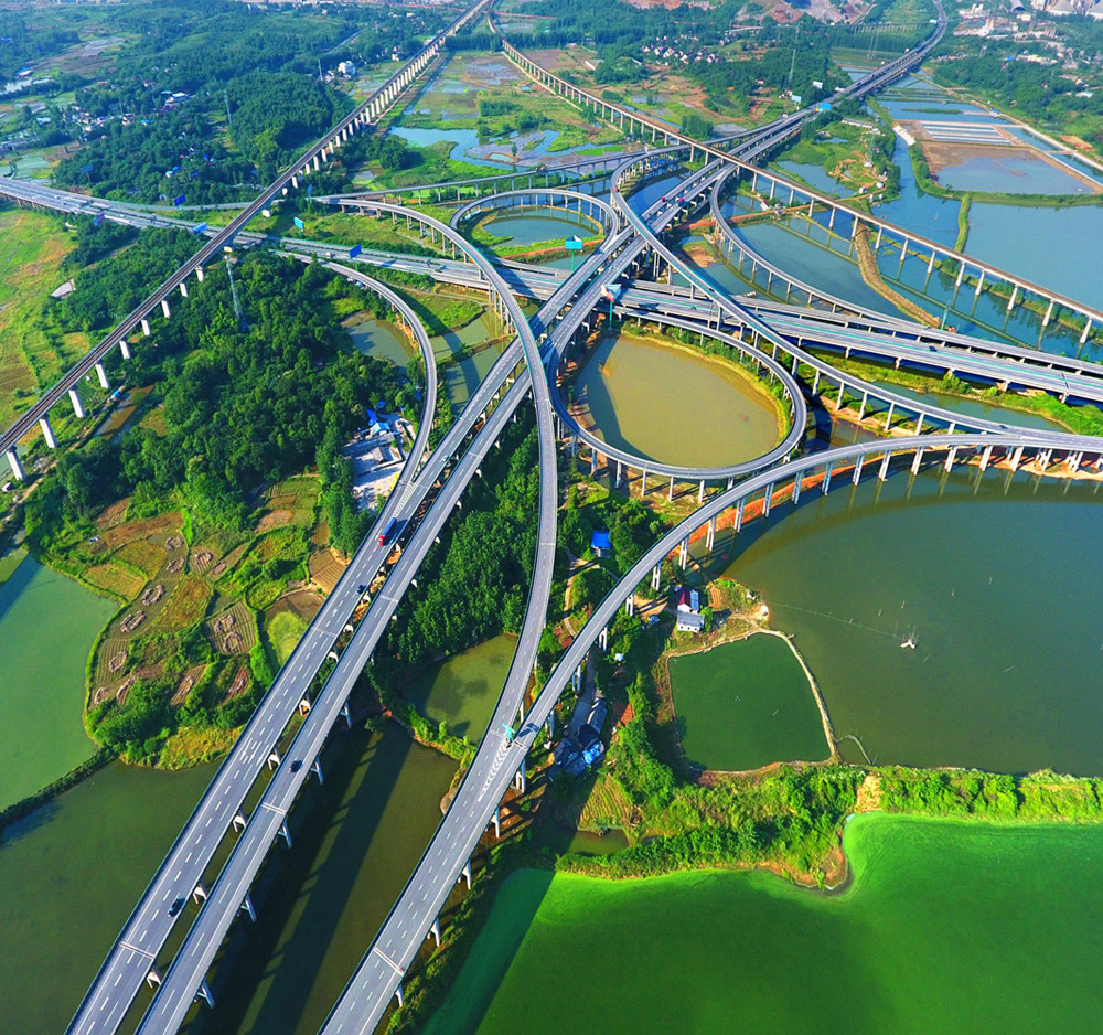 g3京台高速公路与g50沪渝高速公路在安徽省铜陵南郊水桥湖交会