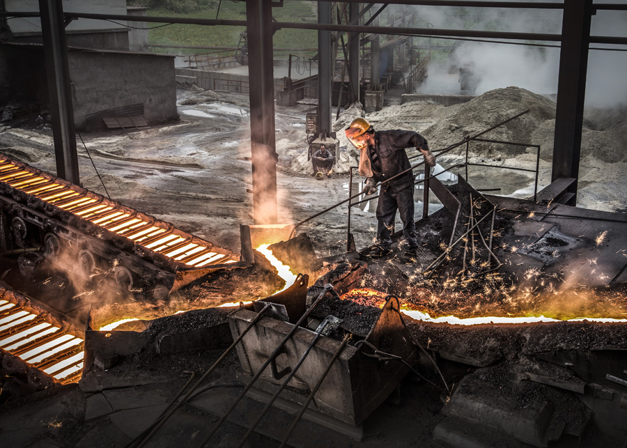 热火朝天照炼铁炉(组照6张)