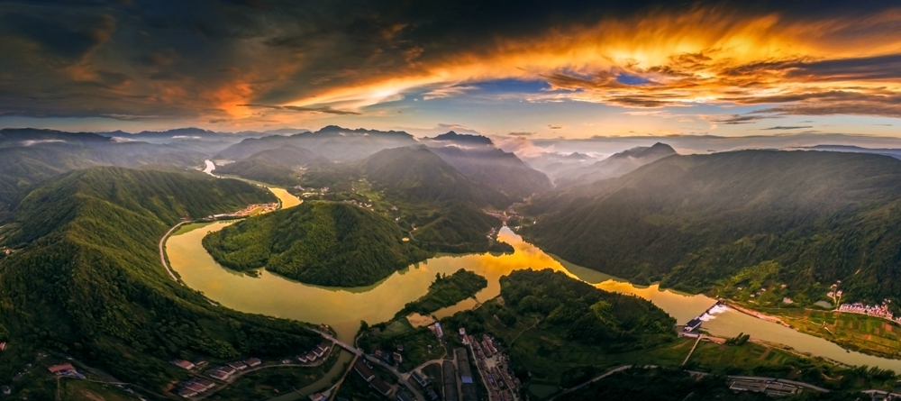 金色大龙湾-原生态最美山乡 —安徽石台"全国摄影大