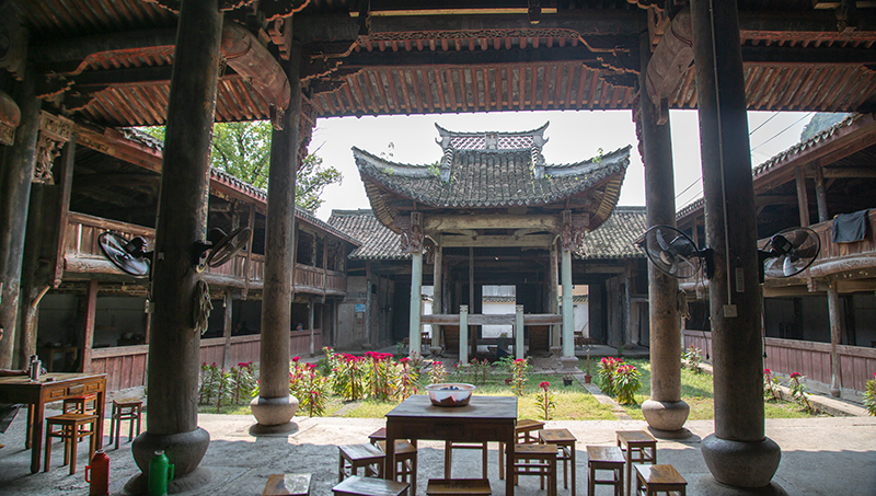 《溪西村敦厚堂》