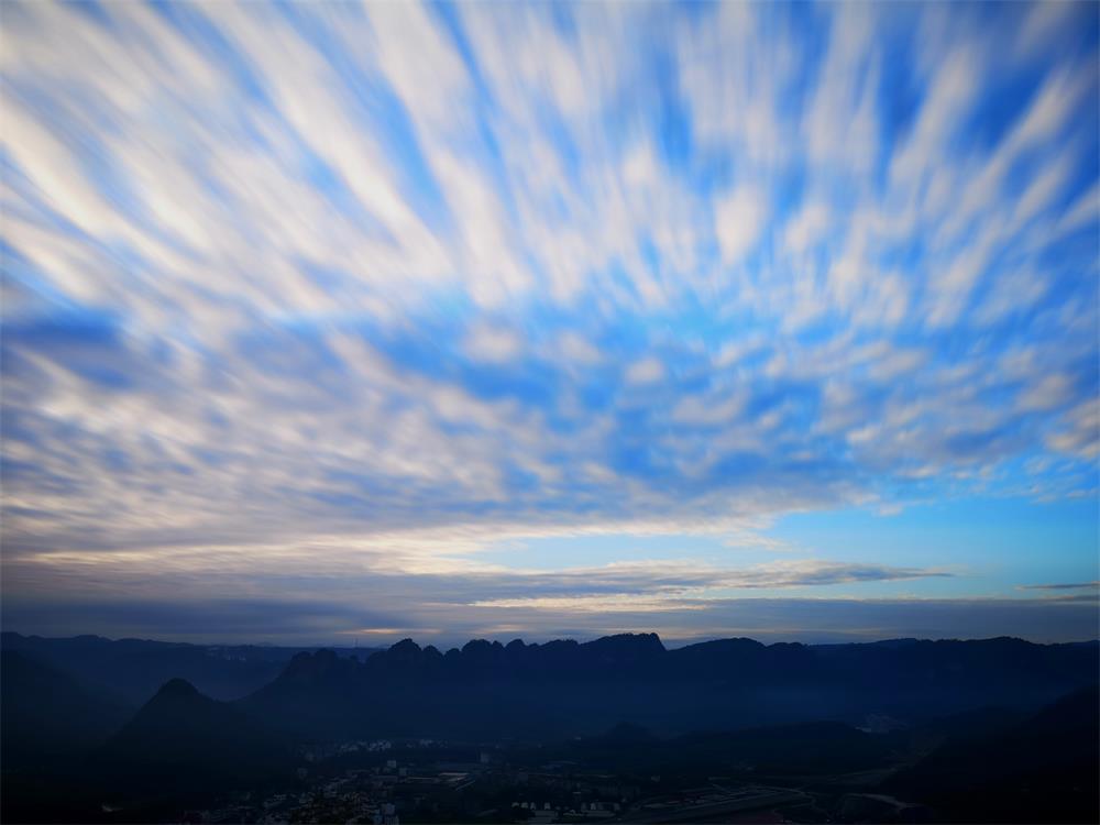 《峰上飞云》2018.9新昌