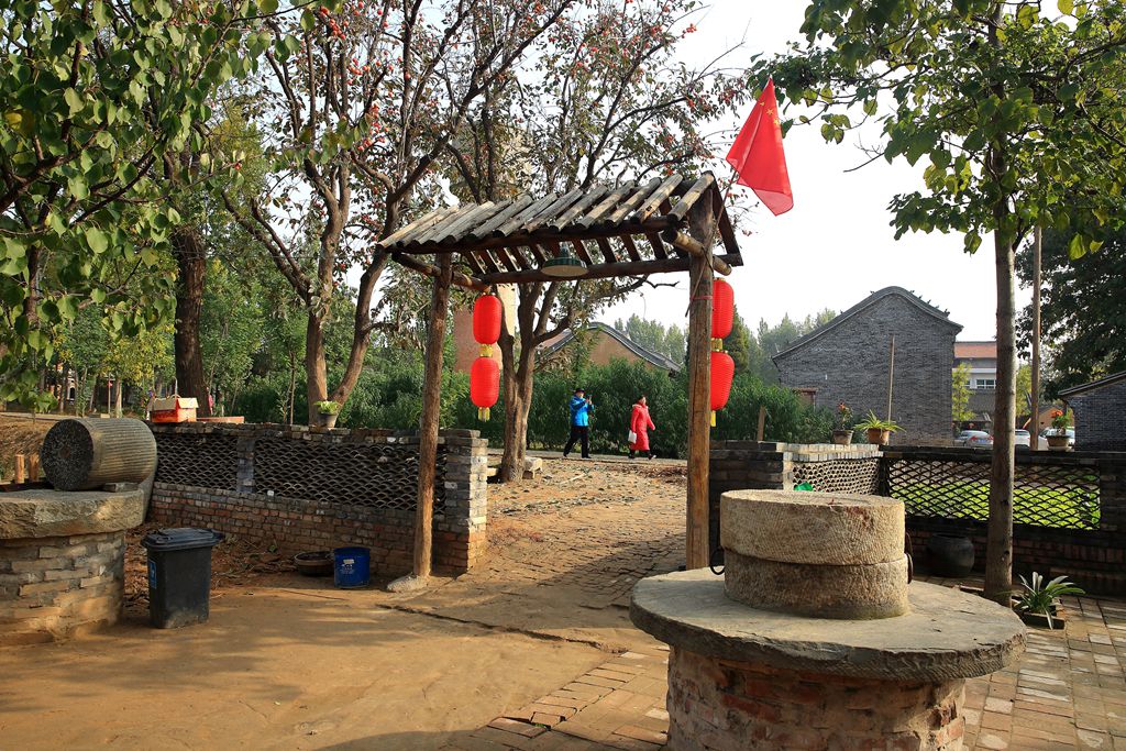 走进莫沟村(组照8张)