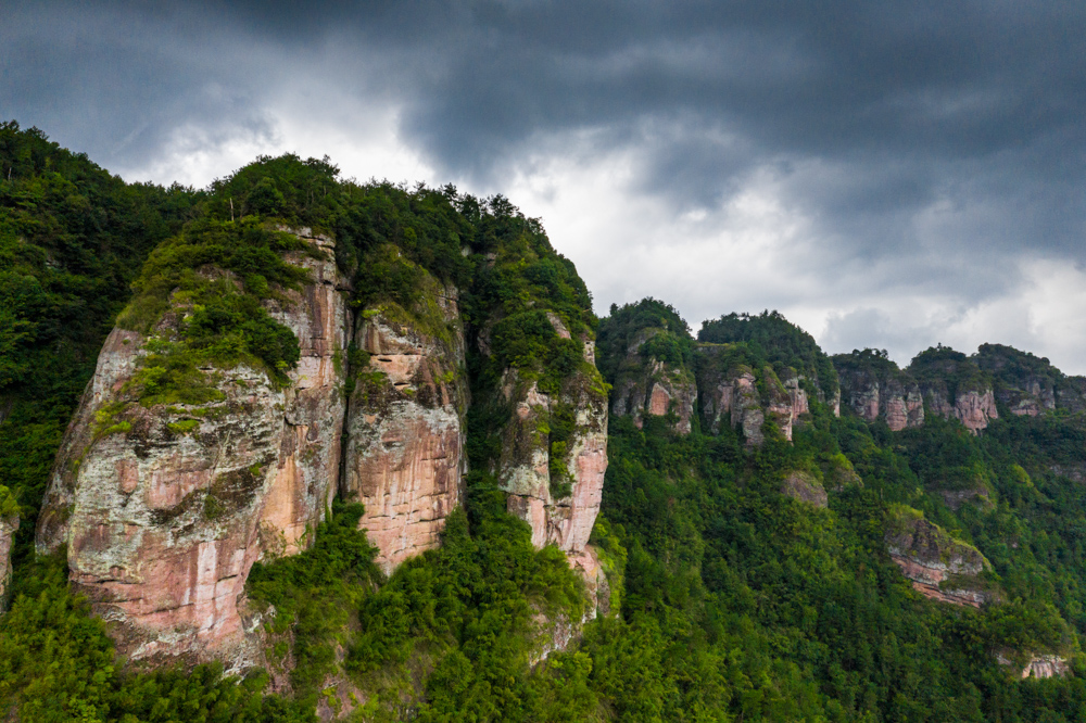 风云突变十九峰