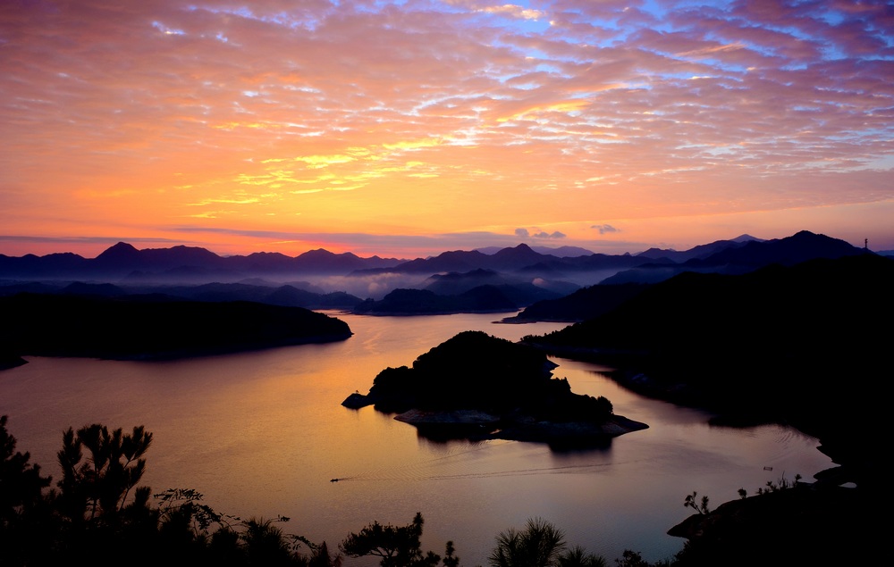 《扁舟浙水上,轻策剡山前》-首届中国浙东唐诗之路
