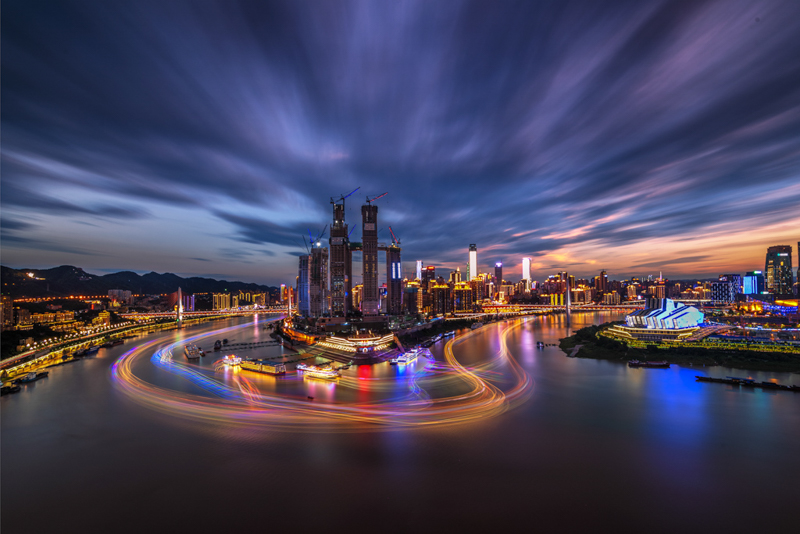 两江环抱重庆城