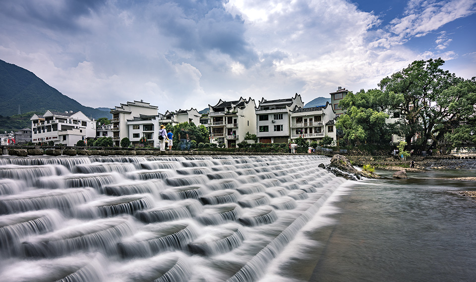 《千年古村--西浦村》