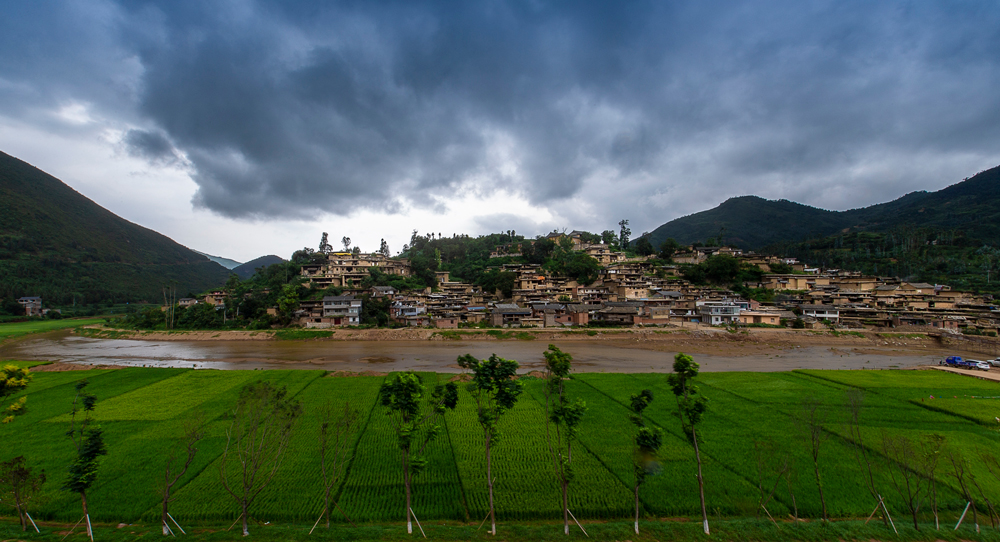 《神秘的彝族古村》-南靖土楼杯"中国传统村落"全国摄影大展投稿区