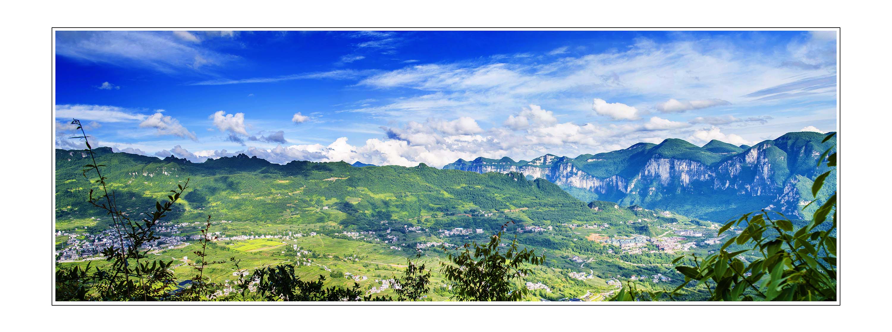 《恩施峡谷风光》