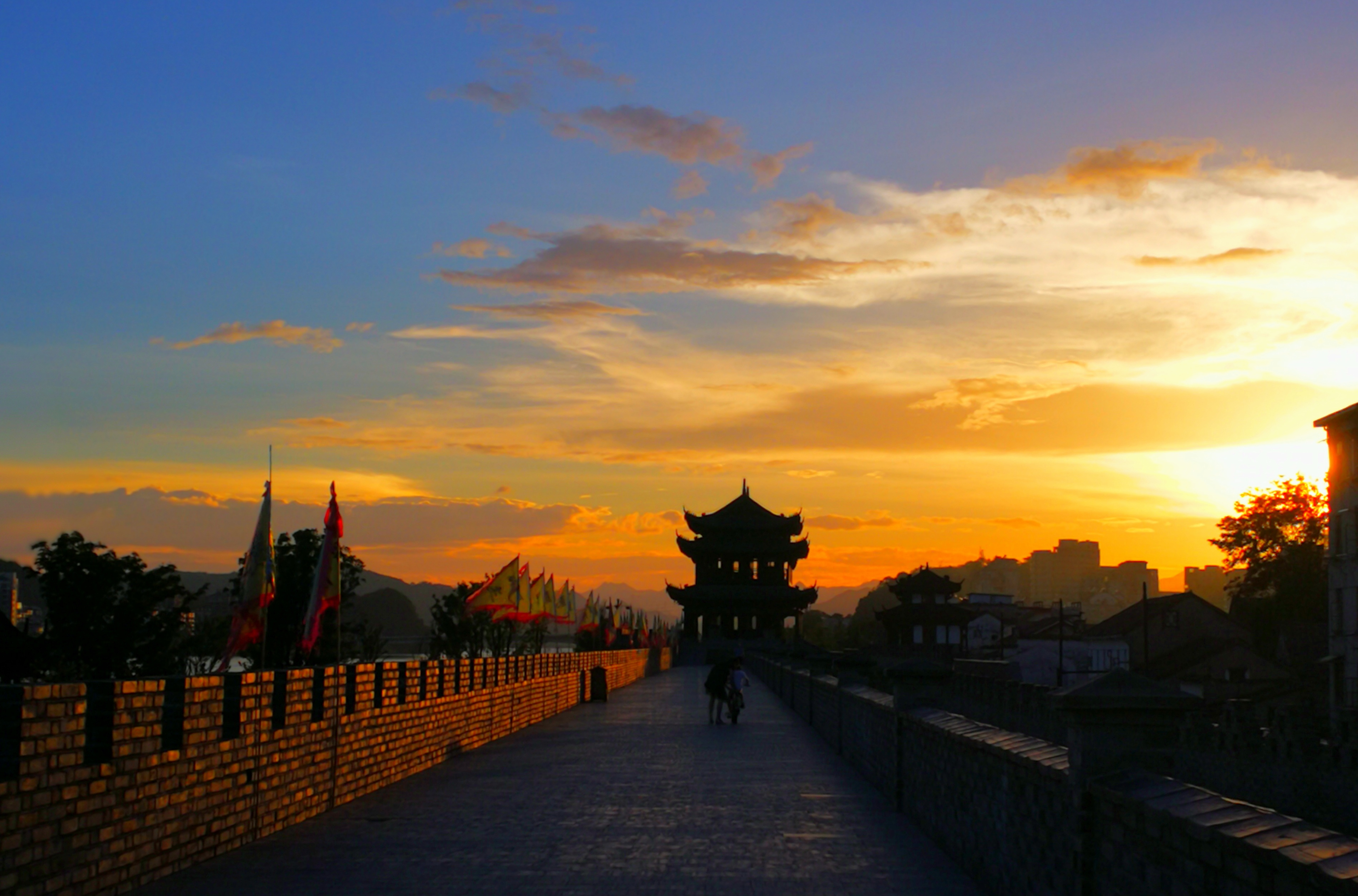 夕照古楼-"大美建德 水墨新安江"全国摄影大展手机
