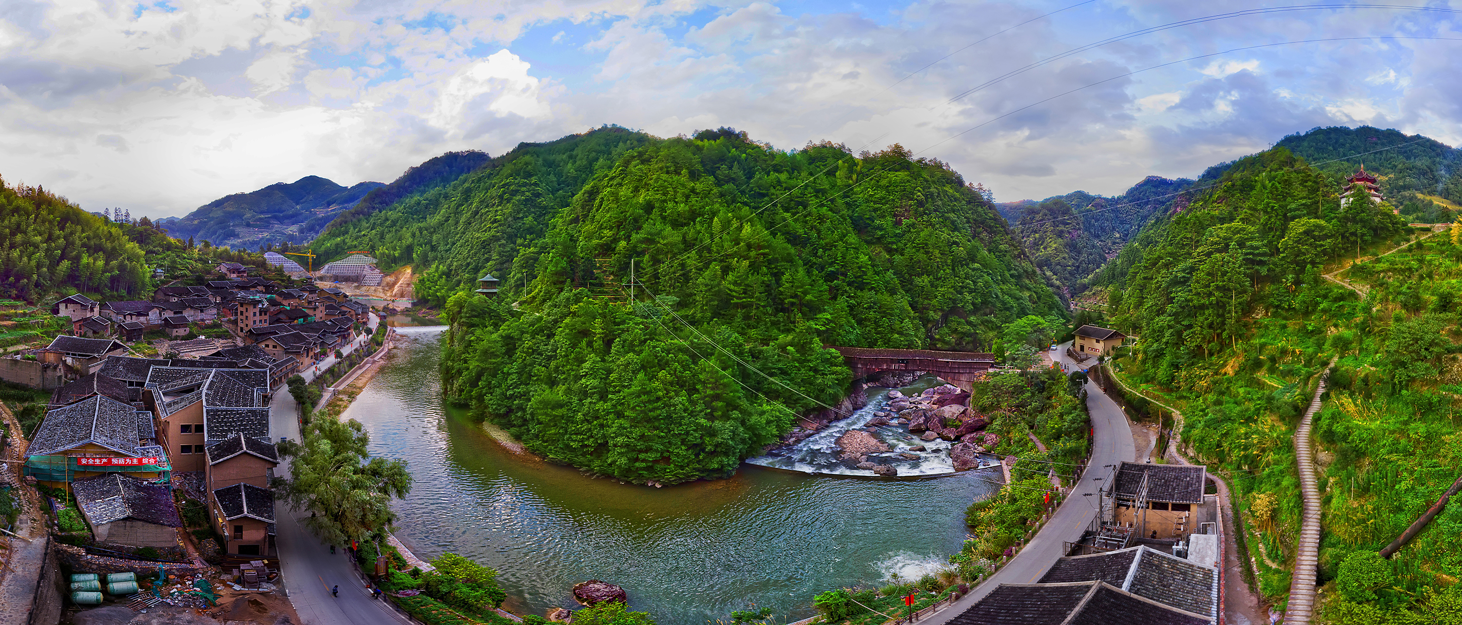 山青水秀下党村